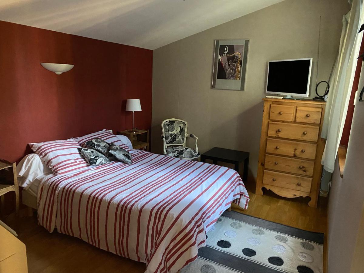 Apartament Chez Marie Sérignan-du-Comtat Zewnętrze zdjęcie